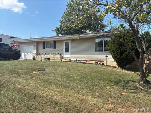 1106 W Acuff St, Salem, MO, 65560-2076 | Card Image