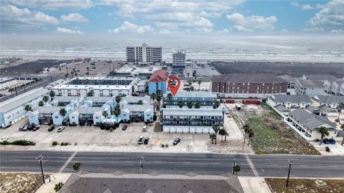9201-15010 Leeward Dr, Corpus Christi, TX, 78418-8065 | Card Image