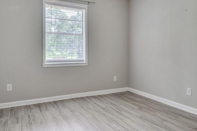 440 Pine Hollow Rd, House other with 3 bedrooms, 2 bathrooms and 2 parking in Liberty TX | Image 11