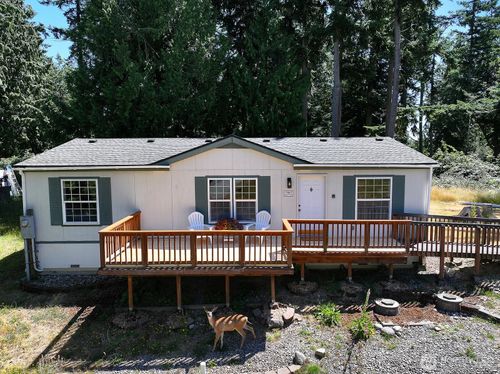 7867 Decatur Avenue, Clinton, WA, 98236 | Card Image