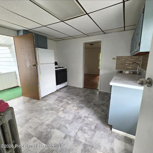 2nd-floor-1024 S Webster Ave, Scranton, PA, 18505-4091 | Card Image