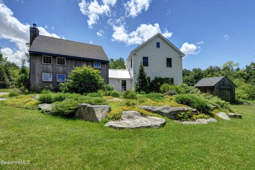 66 Access Rd, Becket, MA, 01223-9520 | Card Image