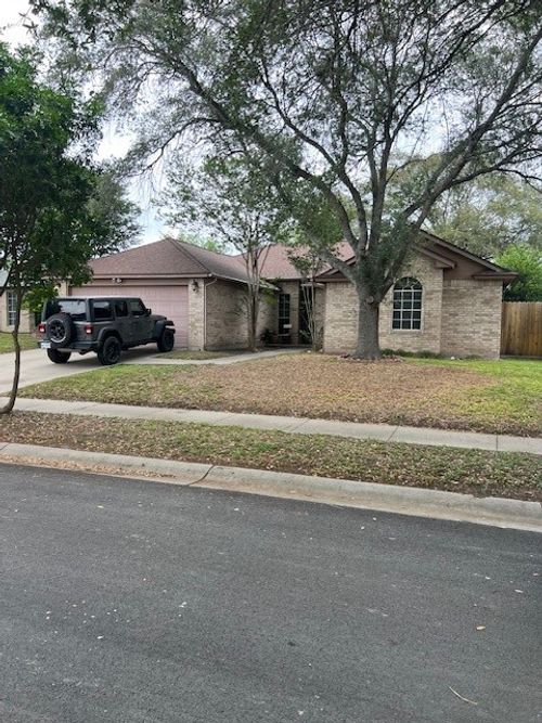 10830 Silverton Dr, Corpus Christi, TX, 78410-2241 | Card Image
