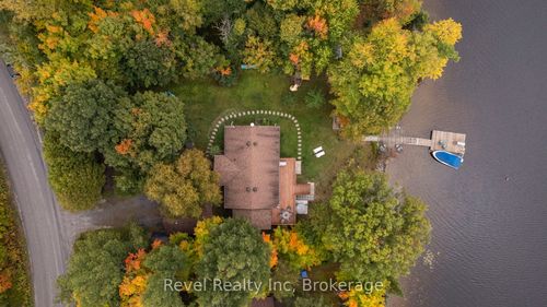 210 Burnetts Rd, McKellar, ON, P2A0B5 | Card Image