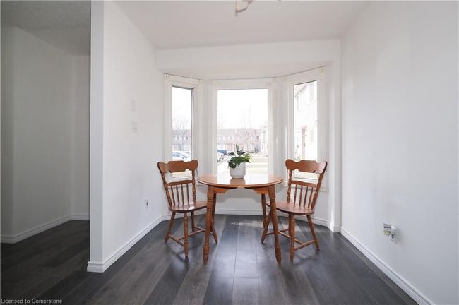 13 - 10 Millcreek Rd, Townhouse with 3 bedrooms, 2 bathrooms and 1 parking in Cambridge ON | Image 4