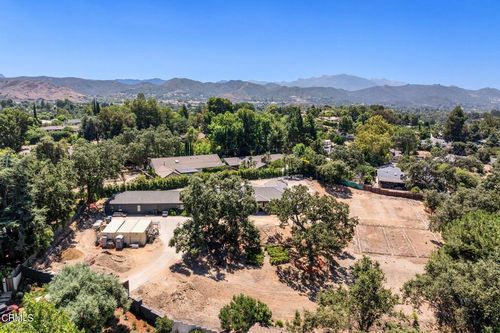 1250 La Peresa Dr, Thousand Oaks, CA, 91362-2229 | Card Image