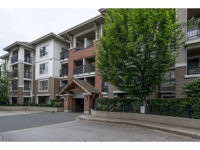 b401 - 8929 202 Street, Condo with 2 bedrooms, 2 bathrooms and 2 parking in Langley BC | Image 1