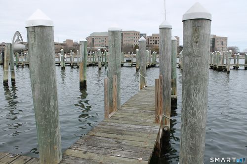 3532-100 Pequot Ave, New London, CT, 06320-5445 | Card Image