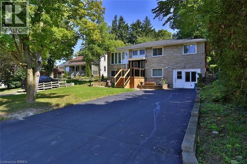 73 Milton St, New Hamburg, ON, N3A1N7 | Card Image
