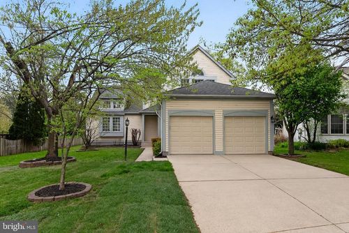 20211 Birdsnest Pl, ASHBURN, VA, 20147-3319 | Card Image