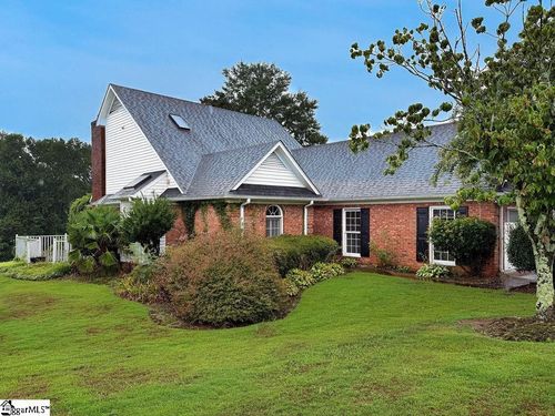 306 Greenview Cir, Greenville, SC, 29609-1967 | Card Image