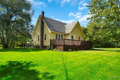 3708 Lockport Olcott Rd, Lockport, NY, 14094-1173 | Card Image