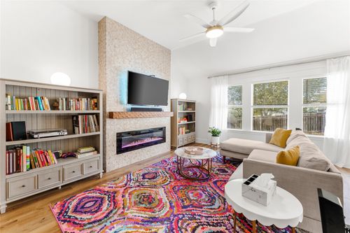 9205 Magna Carta Loop, Austin, TX, 78754-5431 | Card Image