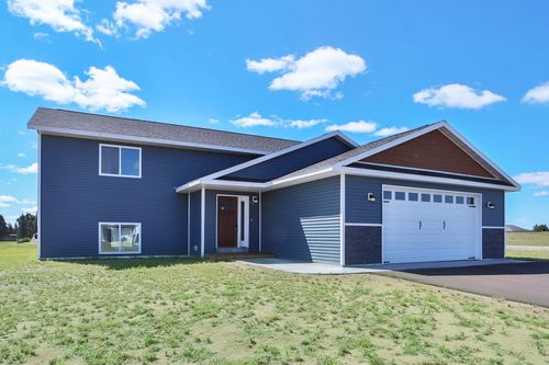 402 Norway Court, Staples, MN, 56479 | Card Image