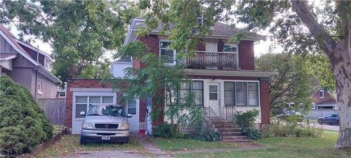 50 Rife Ave, Cambridge, ON, N3C2G7 | Card Image