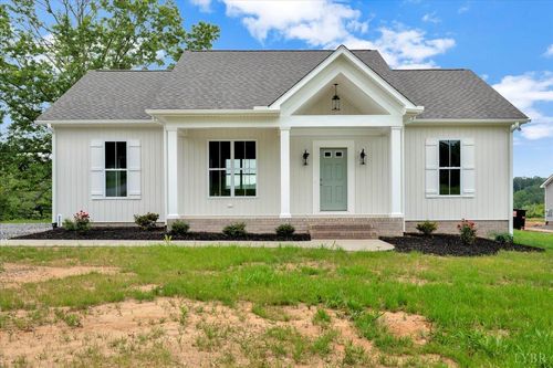8638 Hat Creek Rd, Brookneal, VA, 24528 | Card Image
