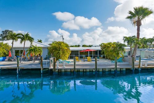 171 10th St, Key Colony Beach, FL, 33051 | Card Image
