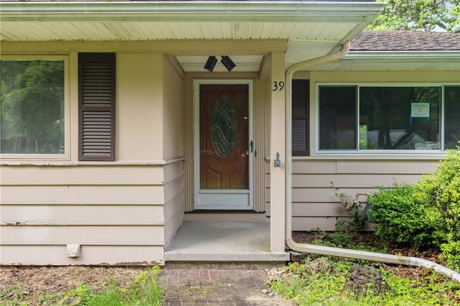 39 Scotch Ln, House other with 3 bedrooms, 2 bathrooms and null parking in Irondequoit NY | Image 5