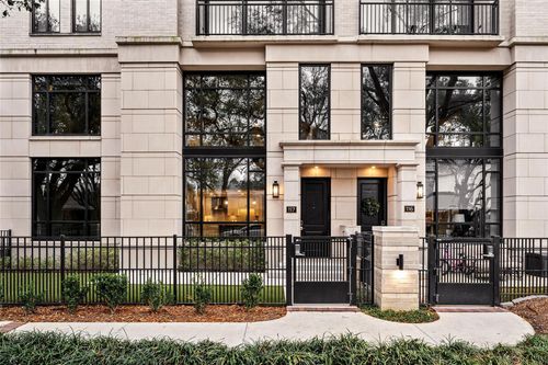119-2511 Willowick Road, Houston, TX, 77027 | Card Image
