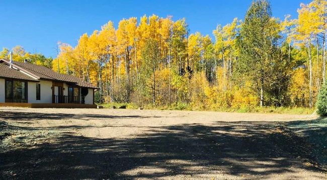 75077 Township Road 39 0, Home with 4 bedrooms, 2 bathrooms and 2 parking in Rural Clearwater County AB | Image 4