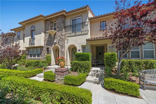 28476 Herrera St, Valencia, CA, 91354-3059 | Card Image