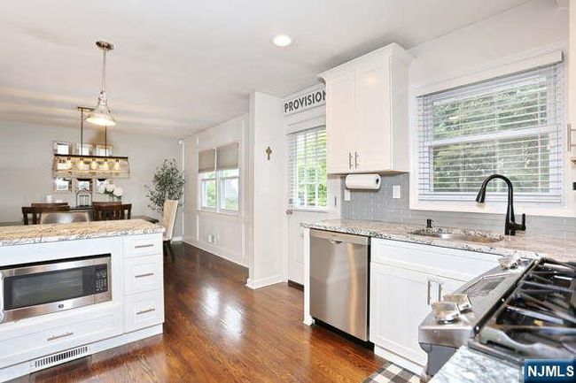 233 Highland Ave, House other with 3 bedrooms, 2 bathrooms and null parking in River Vale NJ | Image 9