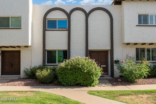 4208 N Parkway Ave, Scottsdale, AZ, 85251-4002 | Card Image