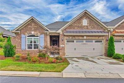 301 Frankfurt Court, House other with 3 bedrooms, 2 bathrooms and null parking in Winston Salem NC | Image 1