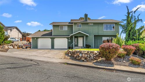 717 S Lexington Pl, East Wenatchee, WA, 98802-9139 | Card Image