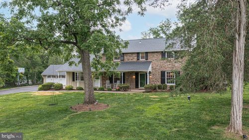 1184 Shannon Ln, Newtown, PA, 18940-2522 | Card Image