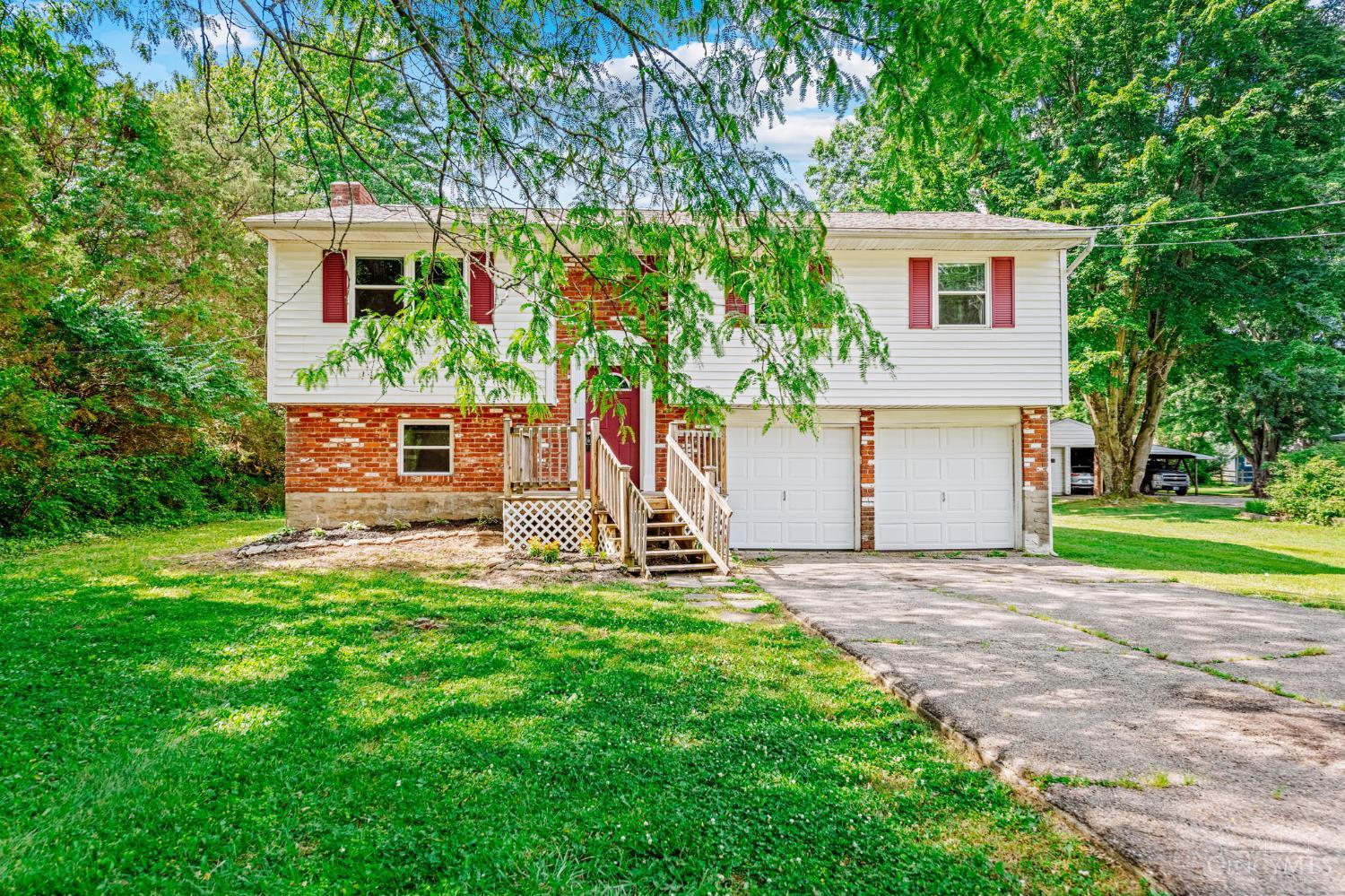 Residential in Miami Twp 4