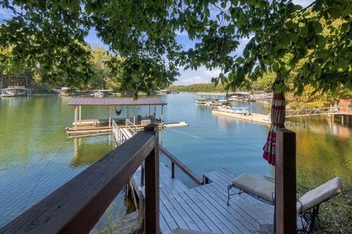 645 Wildwood Trce, Winchester, TN, 37398-3850 | Card Image