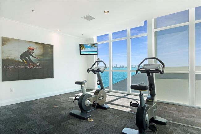 APT-704 - 1155 Brickell Bay Dr, Condo with 3 bedrooms, 2 bathrooms and null parking in Miami FL | Image 68