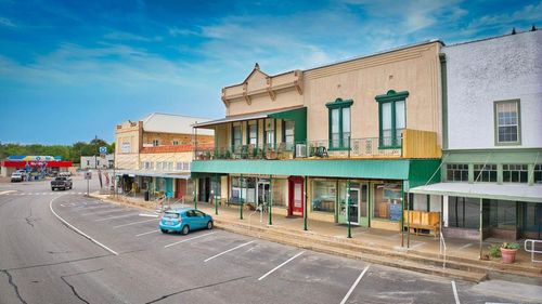 228 Fort Mckavitt St, Mason, TX, 76856-1976 | Card Image