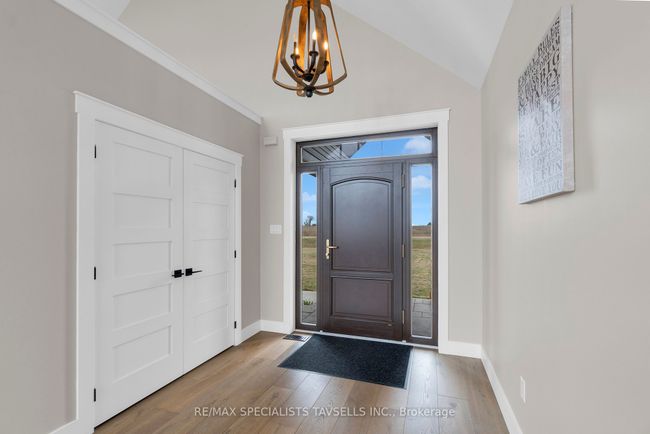 374170 - 6th Line, House other with 4 bedrooms, 3 bathrooms and 8 parking in Amaranth ON | Image 4