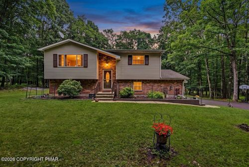 386 Upper Ridge Drive, Effort, PA, 18330 | Card Image