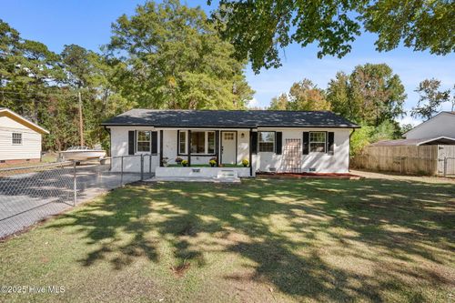 206 Fairview St, Havelock, NC, 28532-2312 | Card Image