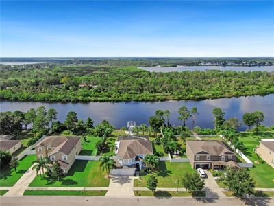 2602 Cumberland Cliff Drive, House other with 6 bedrooms, 3 bathrooms and null parking in Ruskin FL | Image 2