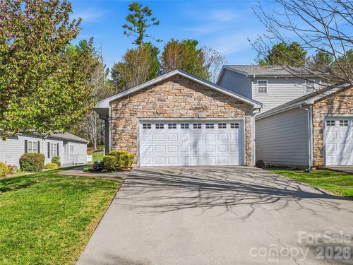 23 Holiday Dr, Arden, NC, 28704-8816 | Card Image