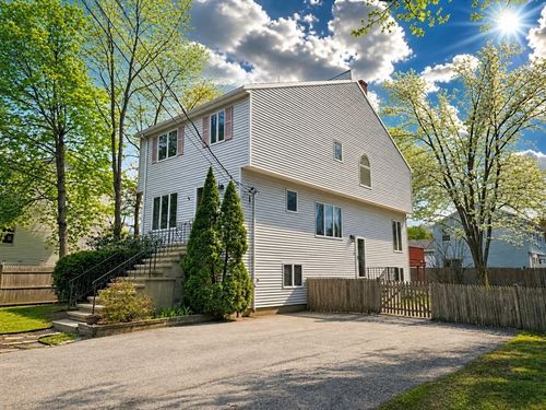 20 Fairfield Rd, Wilmington, MA, 01887-1708 | Card Image