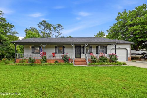 326 Shamrock Dr, Wilmington, NC, 28409-8037 | Card Image