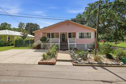 141 Caldwell Ave, Biloxi, MS, 39530-3608 | Card Image