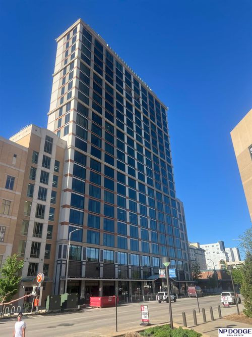 1202-1125 Q St, Lincoln, NE, 68508-1574 | Card Image