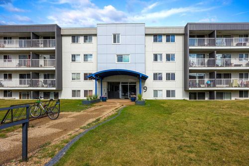 309-9 Clearwater Cres, Fort Mcmurray, AB, T9H4A1 | Card Image
