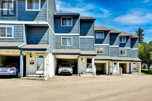 302-919 38 St Ne, Calgary, AB, T2A6E1 | Card Image