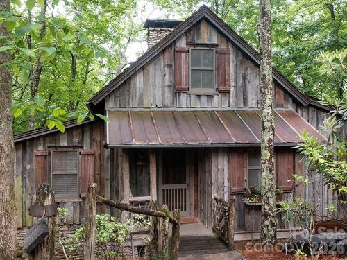 115-139 (#13) Boarding House Way, Sylva, NC, 28779-5559 | Card Image