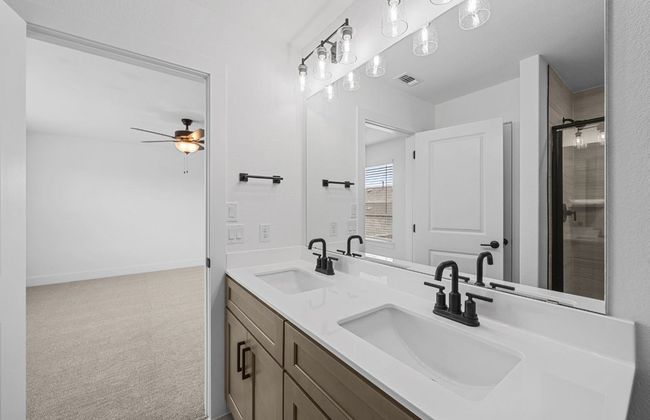 577 Tailwind Dr, House other with 4 bedrooms, 3 bathrooms and 2 parking in Kyle TX | Image 7