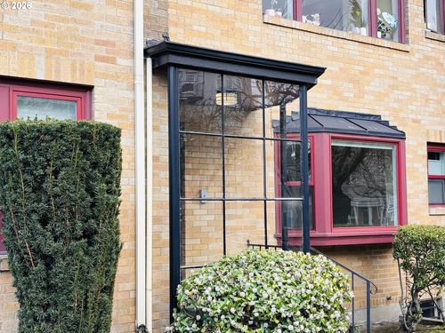 23-1436 Ne 21st Ave, Portland, OR, 97232-1588 | Card Image