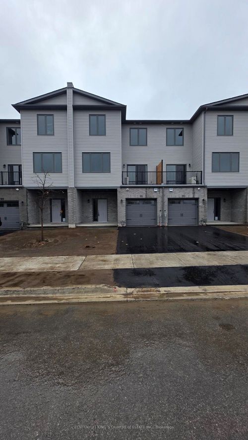 111 Buchanan Ave, Picton, ON, K0K2T0 | Card Image