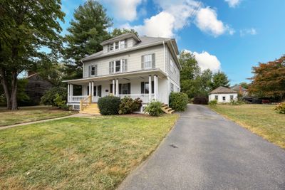 380 Broad Street, House other with 6 bedrooms, 3 bathrooms and 4 parking in Windsor CT | Image 2